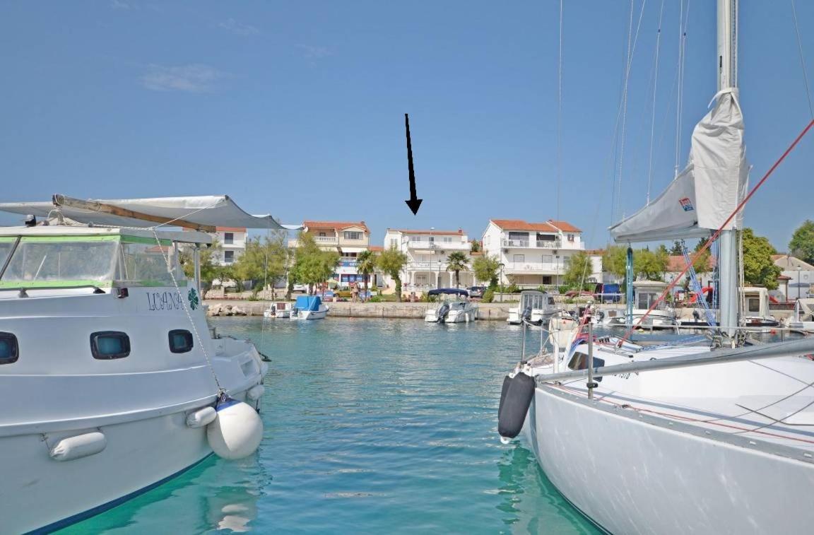 Apartment And Rooms Dalmatiko Vodice Ngoại thất bức ảnh