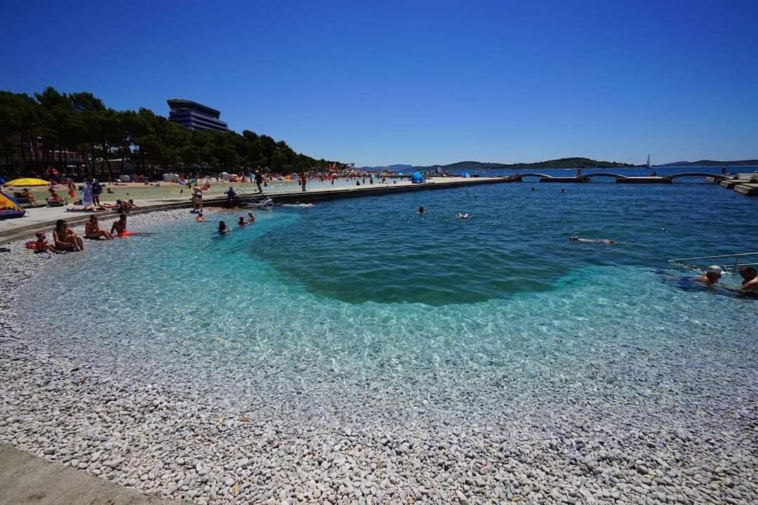 Apartment And Rooms Dalmatiko Vodice Ngoại thất bức ảnh